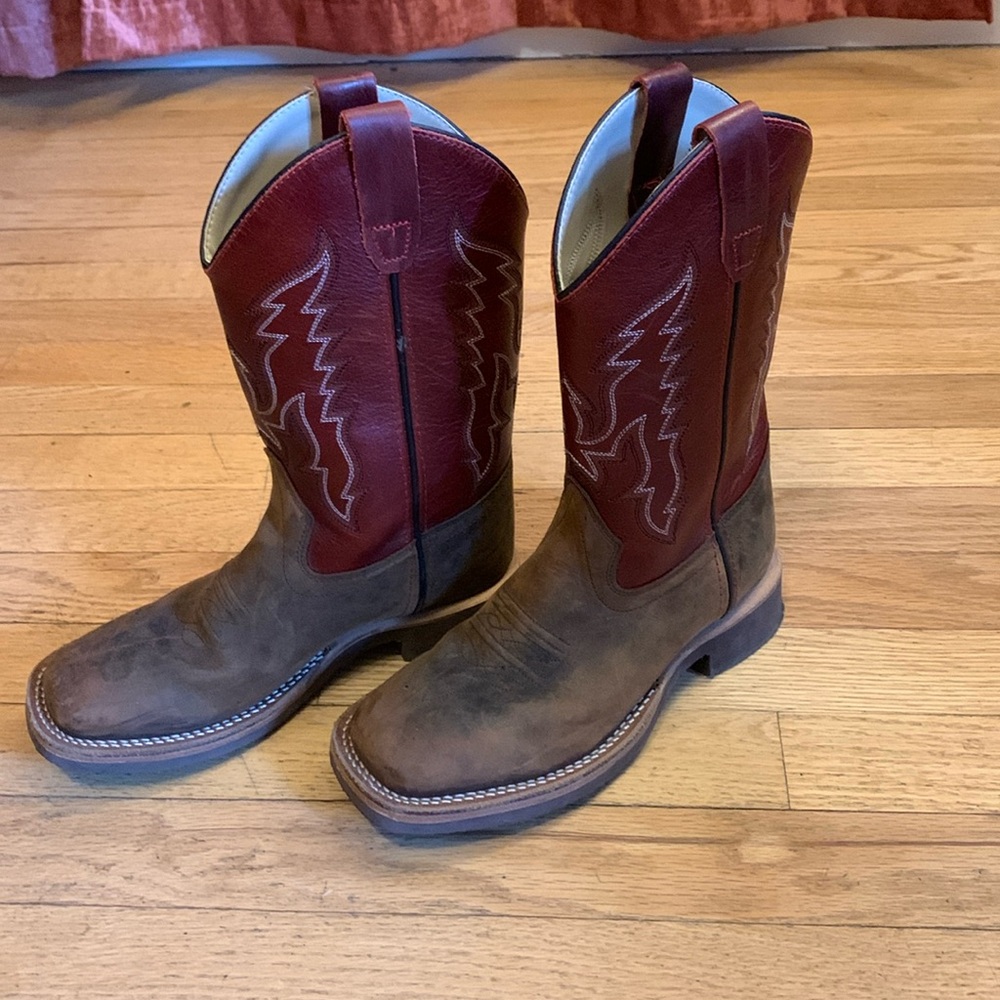 Boot Barn Kids Size 3 Cowboy Boots Used But Good Shape Wear in Photos
